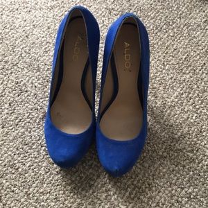 Aldo blue suede heels